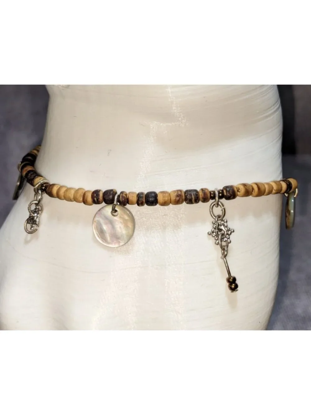 Boho 70s Vintage Avon Shell Charm Coconut Bead Bracelet